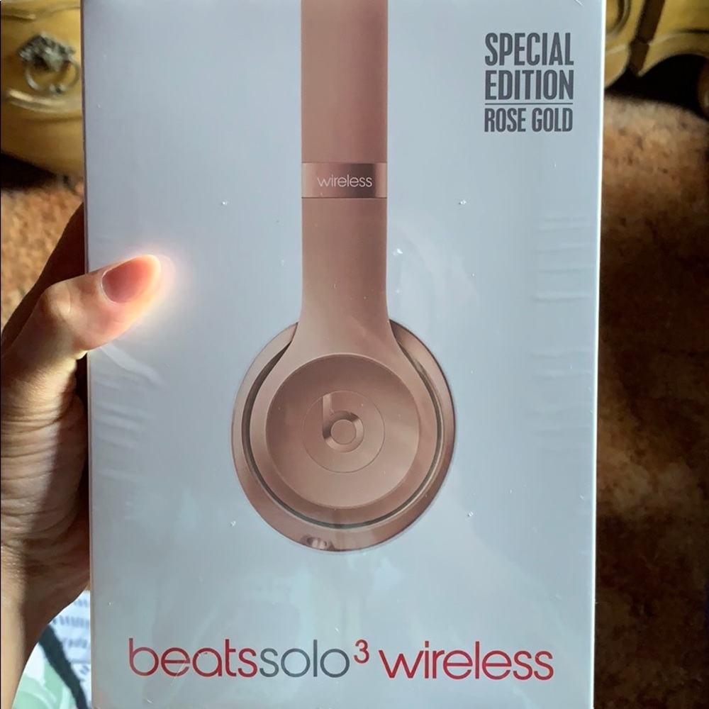Beats By Dre BeatsSolo3 Rose Gold